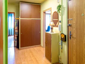 Prodej bytu 3+1, Praha - Kyje, Bajgarova, 68 m2