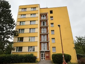 Pronájem bytu 3+1, Hradec Králové, Hradecká, 72 m2