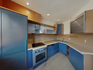 Prodej bytu 3+1, Třebíč, Obránců míru, 74 m2