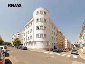 Prodej bytu 2+1, Praha - Nusle, Dačického, 43 m2