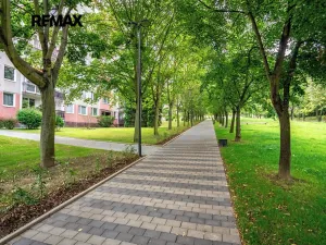 Prodej bytu 4+1, Praha - Hlubočepy, Renoirova, 90 m2