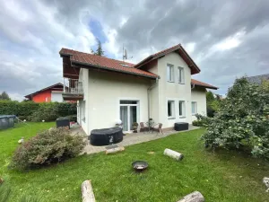 Pronájem rodinného domu, Trnová, 250 m2