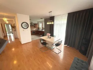 Pronájem rodinného domu, Trnová, 250 m2