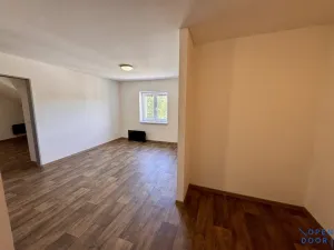 Pronájem bytu 2+kk, Loket, Nádražní, 41 m2