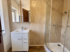 Pronájem bytu 2+kk, Loket, Nádražní, 41 m2
