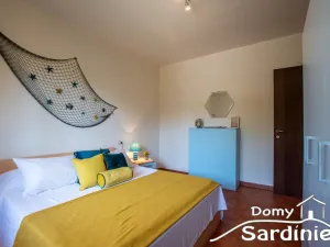 Prodej bytu 2+kk, Viddalba, Sardinie, Itálie, 51 m2