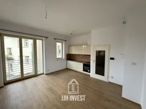 Pronájem bytu 1+kk, Poděbrady - Poděbrady II, nám. T.G.Masaryka, 31 m2