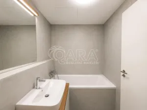 Pronájem bytu 2+kk, Praha - Modřany, Mezi vodami, 71 m2