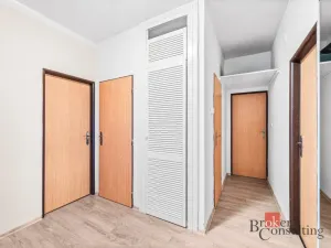 Pronájem bytu 4+1, Praha - Smíchov, Pod Fialkou, 94 m2
