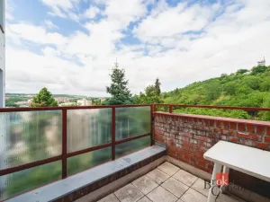 Pronájem bytu 4+1, Praha - Smíchov, Pod Fialkou, 94 m2