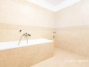 Pronájem bytu 4+1, České Budějovice - České Budějovice 2, Lipová, 96 m2