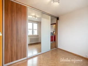 Pronájem bytu 2+kk, Praha - Zličín, Nedašovská, 36 m2