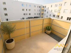 Pronájem bytu 1+kk, Hradec Králové - Nový Hradec Králové, Jana Masaryka, 32 m2