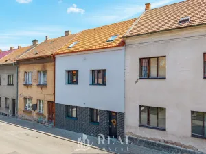 Prodej rodinného domu, Louny, Prokopova, 240 m2
