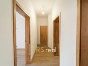 Prodej bytu 2+1, Šlapanice, 51 m2