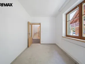 Prodej rodinného domu, Karlovy Vary, Slovenská, 119 m2