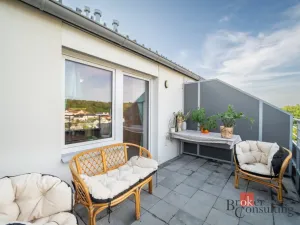 Prodej bytu 2+kk, Neslovice, Lesní, 72 m2