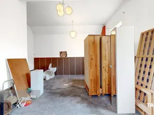 Pronájem rodinného domu, Roupov, 525 m2