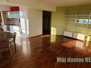 Pronájem bytu 2+kk, Praha - Nusle, Marie Cibulkové, 57 m2