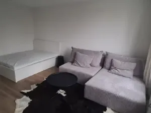 Prodej bytu 1+1, Zlín, Větrná, 35 m2