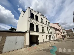 Pronájem bytu 2+kk, České Budějovice - České Budějovice 6, Jeronýmova, 55 m2