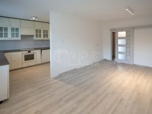 Pronájem bytu 3+1, Neratovice, 17. listopadu, 64 m2
