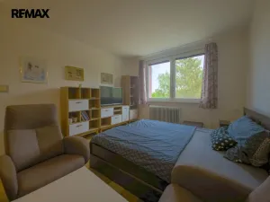 Prodej bytu 2+1, Uherčice, 62 m2