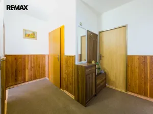 Prodej bytu 2+1, Uherčice, 62 m2