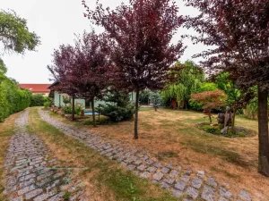 Prodej rodinného domu, Neveklov, Husova, 238 m2