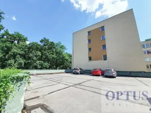 Pronájem kanceláře, Praha - Smíchov, U Demartinky, 96 m2