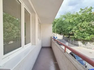 Pronájem kanceláře, Praha - Smíchov, U Demartinky, 106 m2