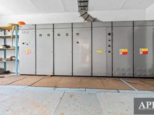Prodej komerční nemovitosti, Hluk, 192 m2