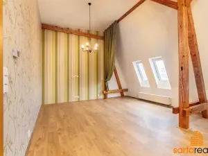 Prodej atypického bytu, Ústí nad Labem, Pasteurova, 77 m2