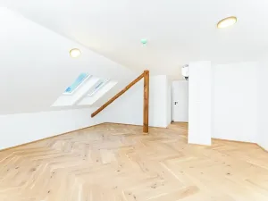 Prodej bytu 2+kk, Praha - Vršovice, Žitomírská, 54 m2