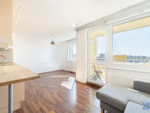 Prodej bytu 2+kk, Praha - Černý Most, Volkova, 82 m2