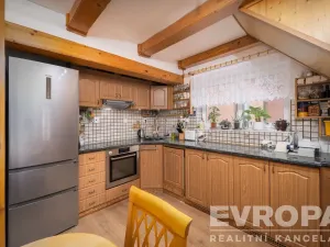 Prodej rodinného domu, Nová Ves pod Pleší, Průběžná, 298 m2