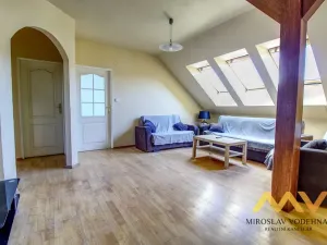 Pronájem bytu 3+1, Hradec Králové, Průmyslová, 92 m2