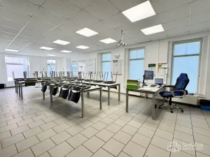 Pronájem obchodního prostoru, Sokolov, Ondříčkova, 100 m2