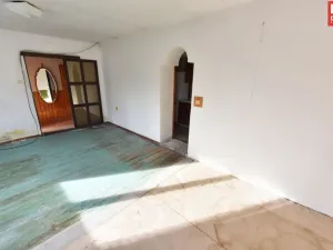 Prodej chalupy, Komárno, 130 m2