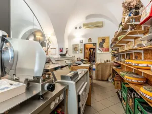 Pronájem obchodního prostoru, Uherské Hradiště, Masarykovo náměstí, 41 m2