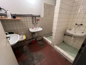 Pronájem komerční nemovitosti, Praha - Břevnov, Diskařská, 700 m2