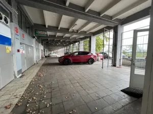 Pronájem komerční nemovitosti, Praha - Břevnov, Diskařská, 700 m2