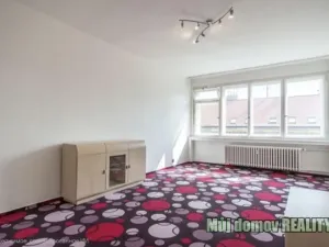 Pronájem bytu 3+1, Praha - Holešovice, 130 m2
