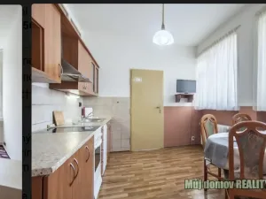 Pronájem bytu 3+1, Praha - Holešovice, 130 m2