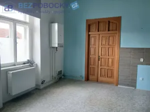 Pronájem ordinace, Přibyslav, Bechyňovo náměstí, 29 m2