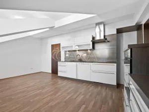 Prodej bytu 3+kk, Písek - Pražské Předměstí, Pražská, 72 m2