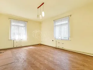 Prodej rodinného domu, Vodňany - Vodňany II, nám. 5. května, 190 m2