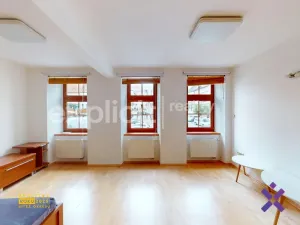 Pronájem bytu 2+kk, Uherský Brod, Masarykovo nám., 80 m2