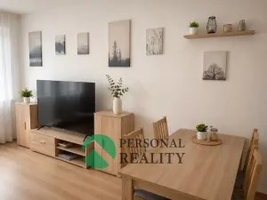 Pronájem bytu 4+kk, Praha - Prosek, Novoborská, 75 m2