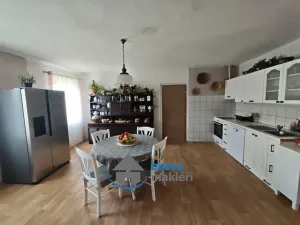 Prodej rodinného domu, Dolní Újezd - Jiříkov, 390 m2